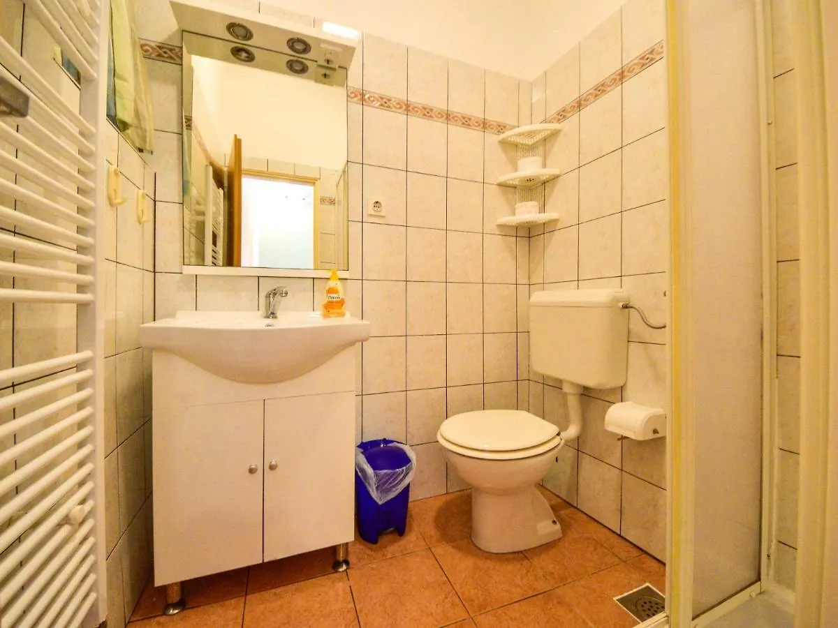 Studio Cipcic-2 By Interhome Supetarska Draga 0*,